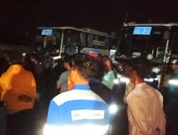 Warga Tumpok Ladang Hadang Mobil Karyawan Vendor PT NCN, Tuntut Transparansi Rekrutmen